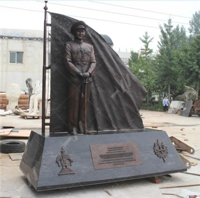 의뢰받은 청동 주조 기념물 동상