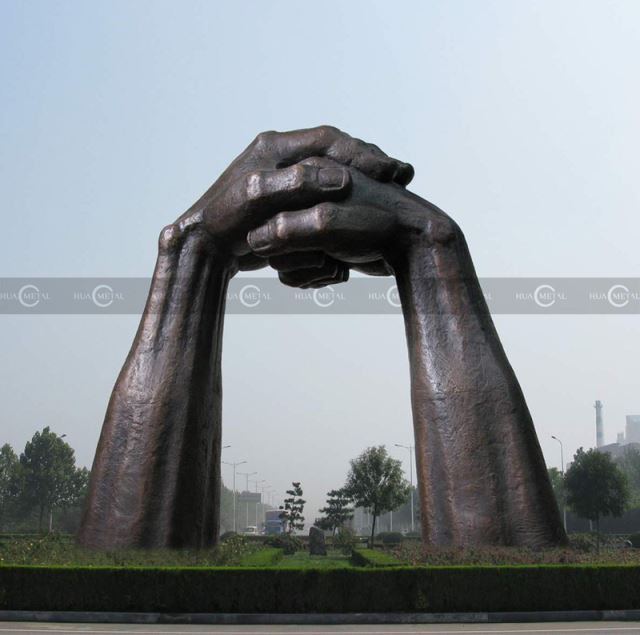 청동 기념물 조각